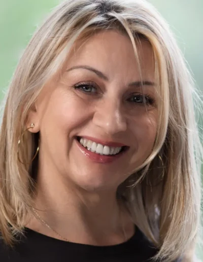 Talent Headshot: Lidiya