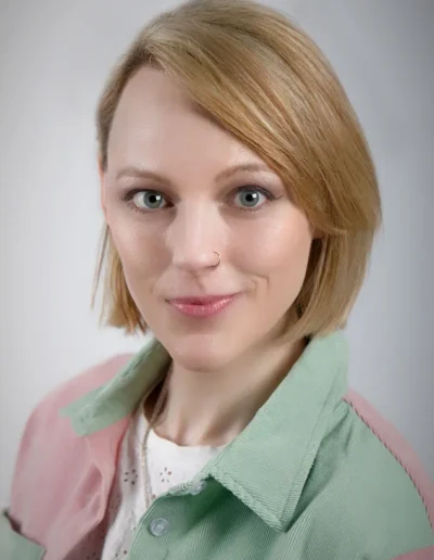 Talent Headshot: Rochelle Parry