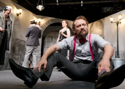 Taming of the Shrew Arrows and Traps Adapted and Directed by: Ross McGregor Produced by: Simon James Collier 9th December 2014 - 3rd January 2015 Lion & Unicorn Theatre, London